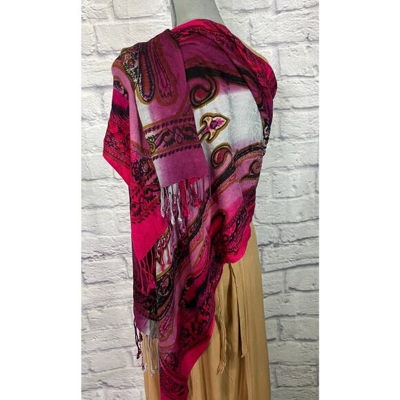 Vintage Pashmina Style Scarf - Picture 3 of 4